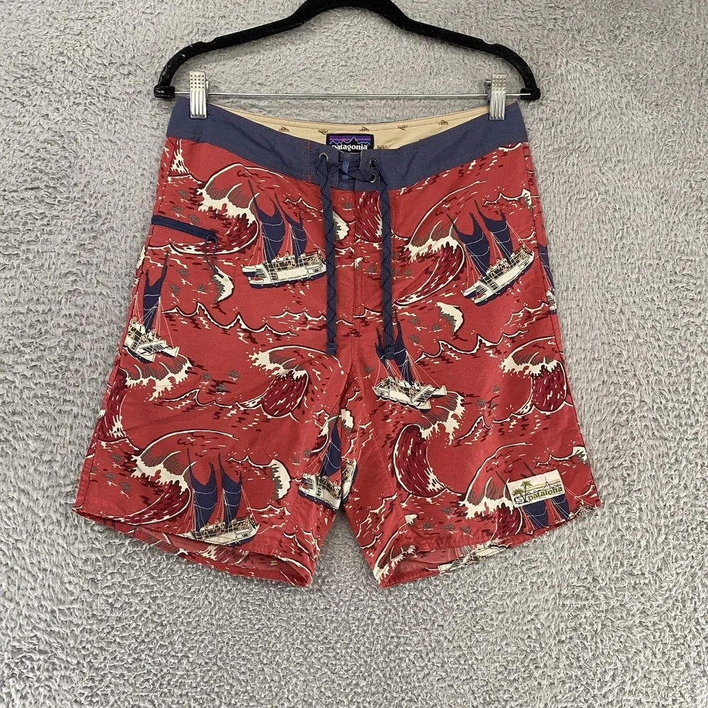 Patagonia Pataloha Board Shorts Mens 30‎ Red Sailing Catamaran Beach Sumer Boat